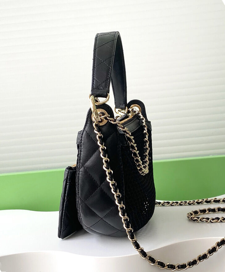 Chanel Clutch With Chain AP4573 Black